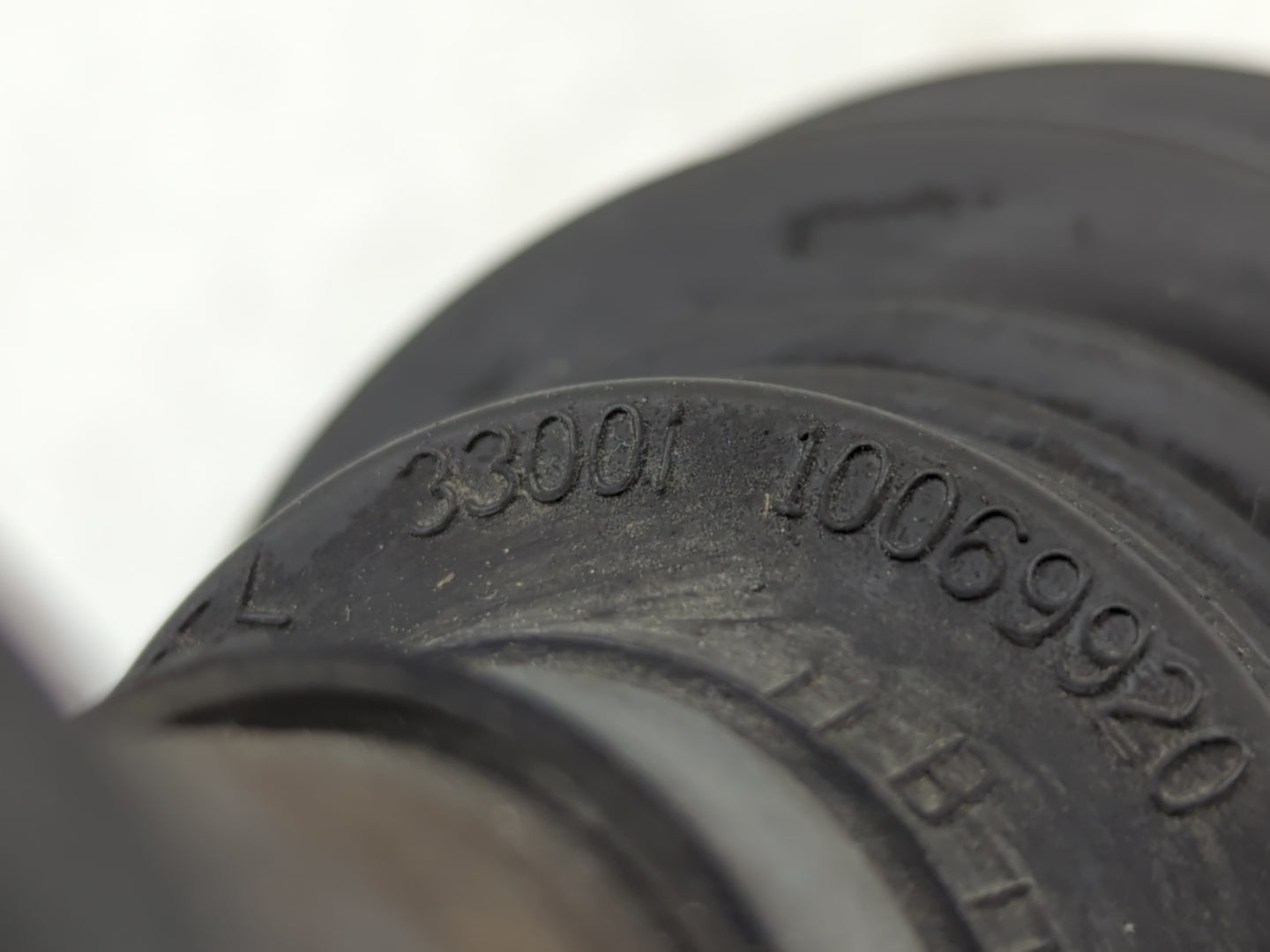 2007-2010 Chrysler Sebring Axle Shaft Front Driver Cv C/v - Oemusedautoparts1.com