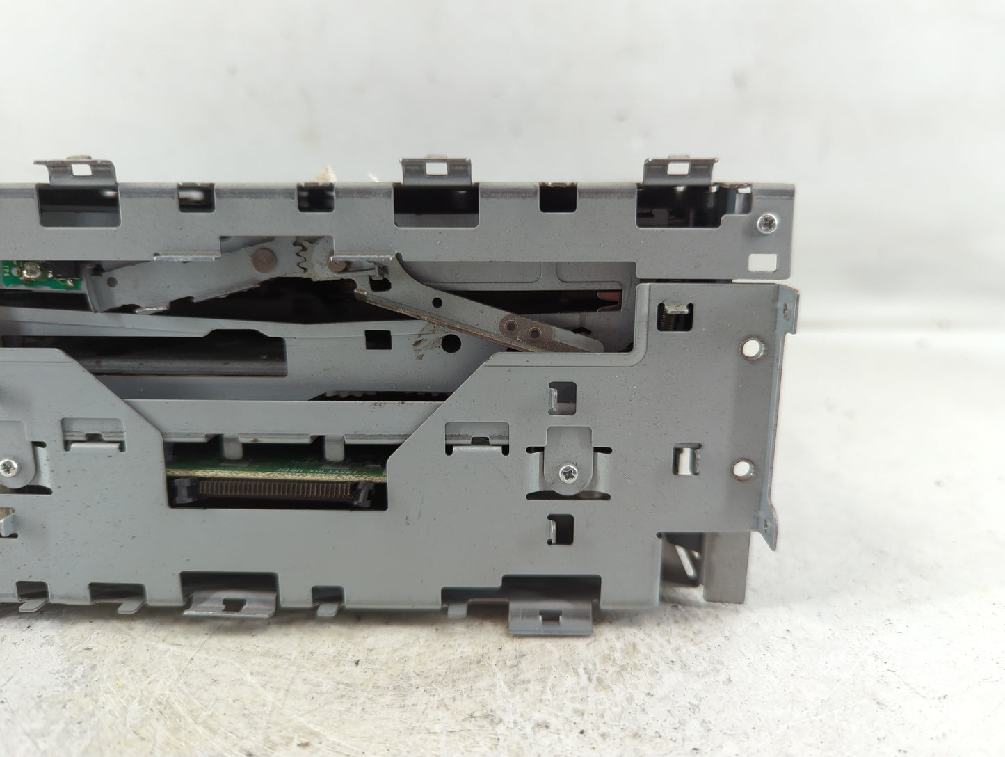 2007-2008 Chrysler Sebring Radio AM FM Cd Player Receiver Replacement P/N:05064923AG Fits Fits 2007 2008 OEM Used Auto Parts