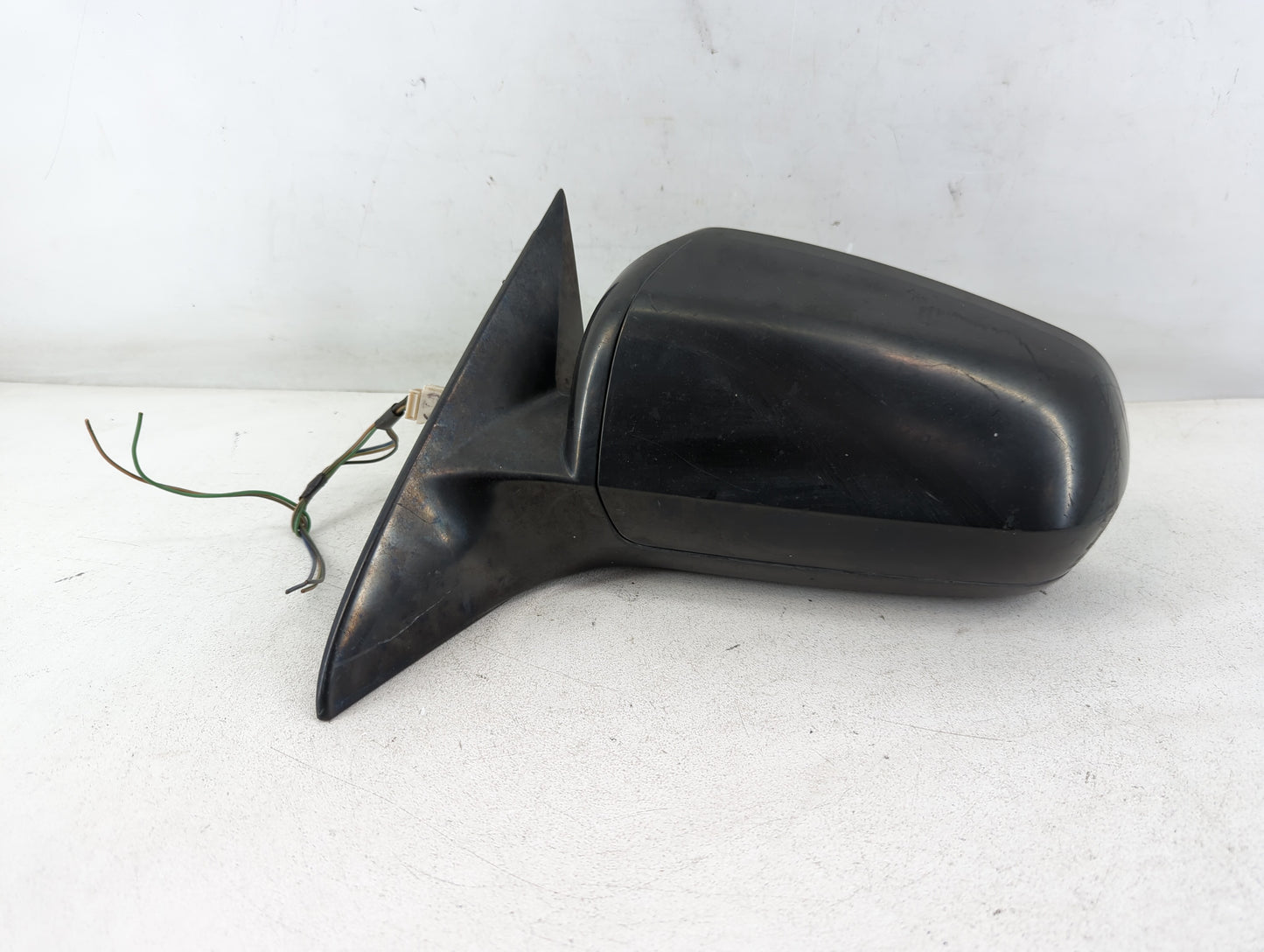 2008-2010 Chrysler Sebring Driver Side View Mirror - Left Door Mirror OEM Used - Oemusedautoparts1.com