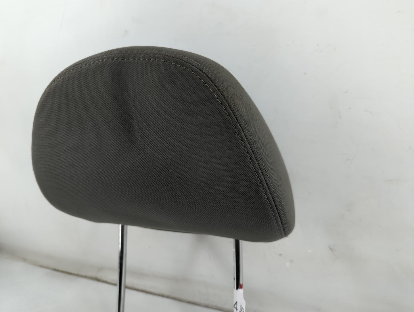 2008 Chrysler Sebring Headrest Head Rest Front Driver Passenger Seat Fits OEM Used Auto Parts - Oemusedautoparts1.com