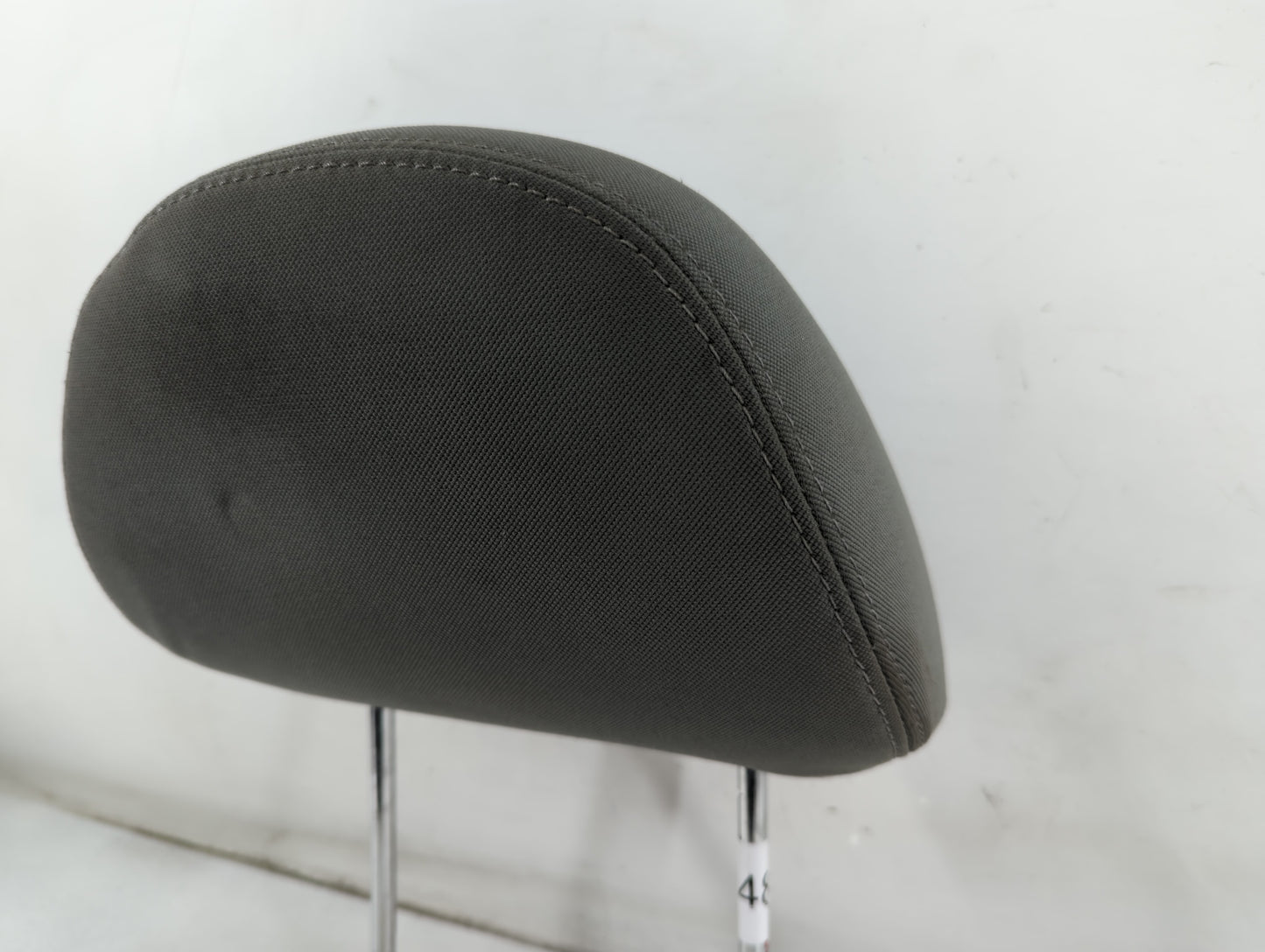 2008 Chrysler Sebring Headrest Head Rest Front Driver Passenger Seat Fits OEM Used Auto Parts - Oemusedautoparts1.com