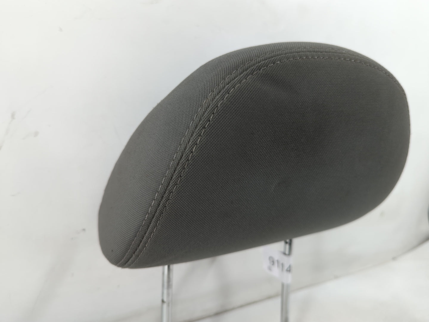 2008 Chrysler Sebring Headrest Head Rest Front Driver Passenger Seat Fits OEM Used Auto Parts - Oemusedautoparts1.com