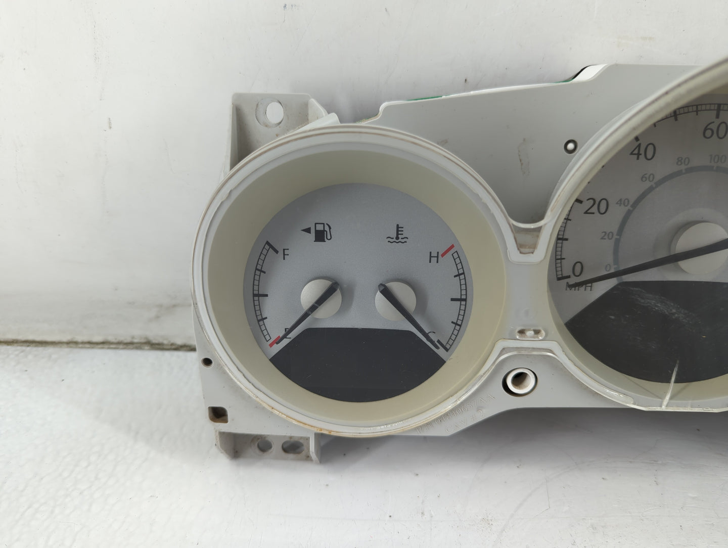 2007-2009 Chrysler Sebring Instrument Cluster Speedometer Gauges P/N:P05172702AD Fits Fits 2007 2008 2009 OEM Used Auto Part