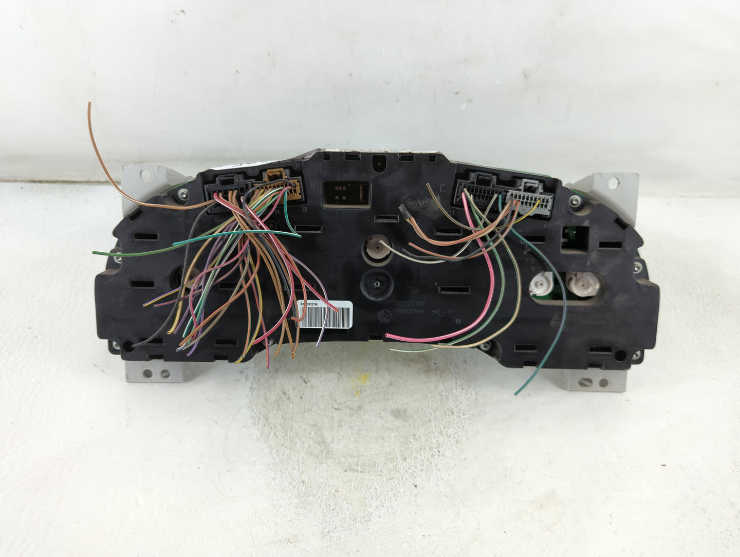 2007-2009 Chrysler Sebring Instrument Cluster Speedometer Gauges P/N:P05172702AD Fits Fits 2007 2008 2009 OEM Used Auto Part