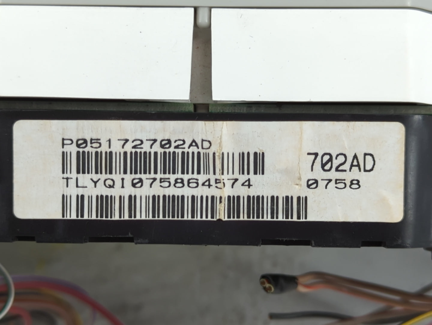 2007-2009 Chrysler Sebring Instrument Cluster Speedometer Gauges P/N:P05172702AD Fits Fits 2007 2008 2009 OEM Used Auto Part
