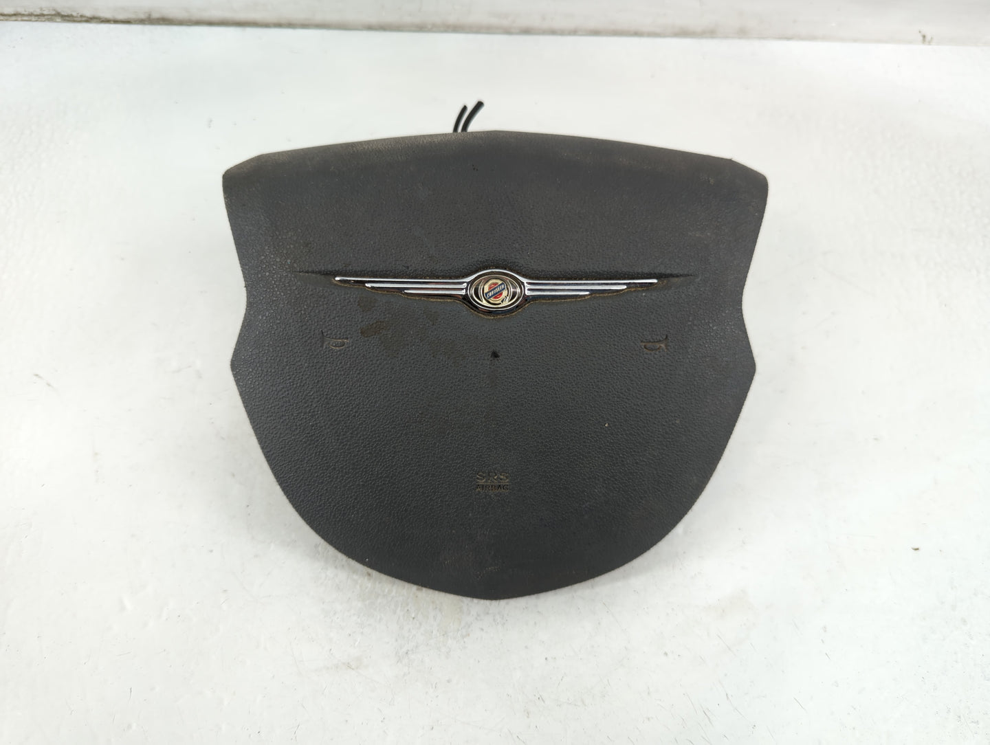 2007-2009 Chrysler Sebring Air Bag Driver Left Steering Wheel Mounted P/N:P0XS27XDHAG Fits Fits 2007 2008 2009 OEM Used Auto