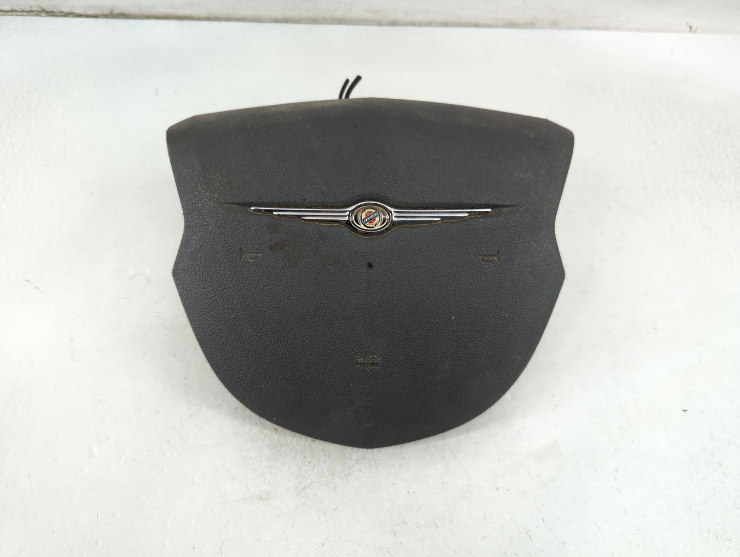 2007-2009 Chrysler Sebring Air Bag Driver Left Steering Wheel Mounted P/N:P0XS27XDHAG Fits Fits 2007 2008 2009 OEM Used Auto