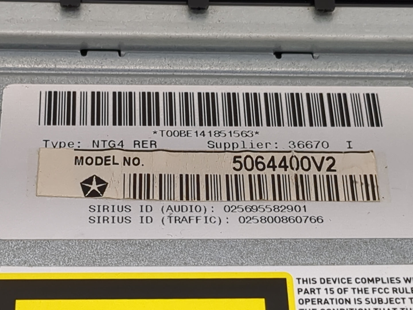 2008 Chrysler Town and Country Radio AM FM Cd Player Receiver Replacement P/N:5064400V2 T00BE141851563 Fits Fits 2009 OEM Us