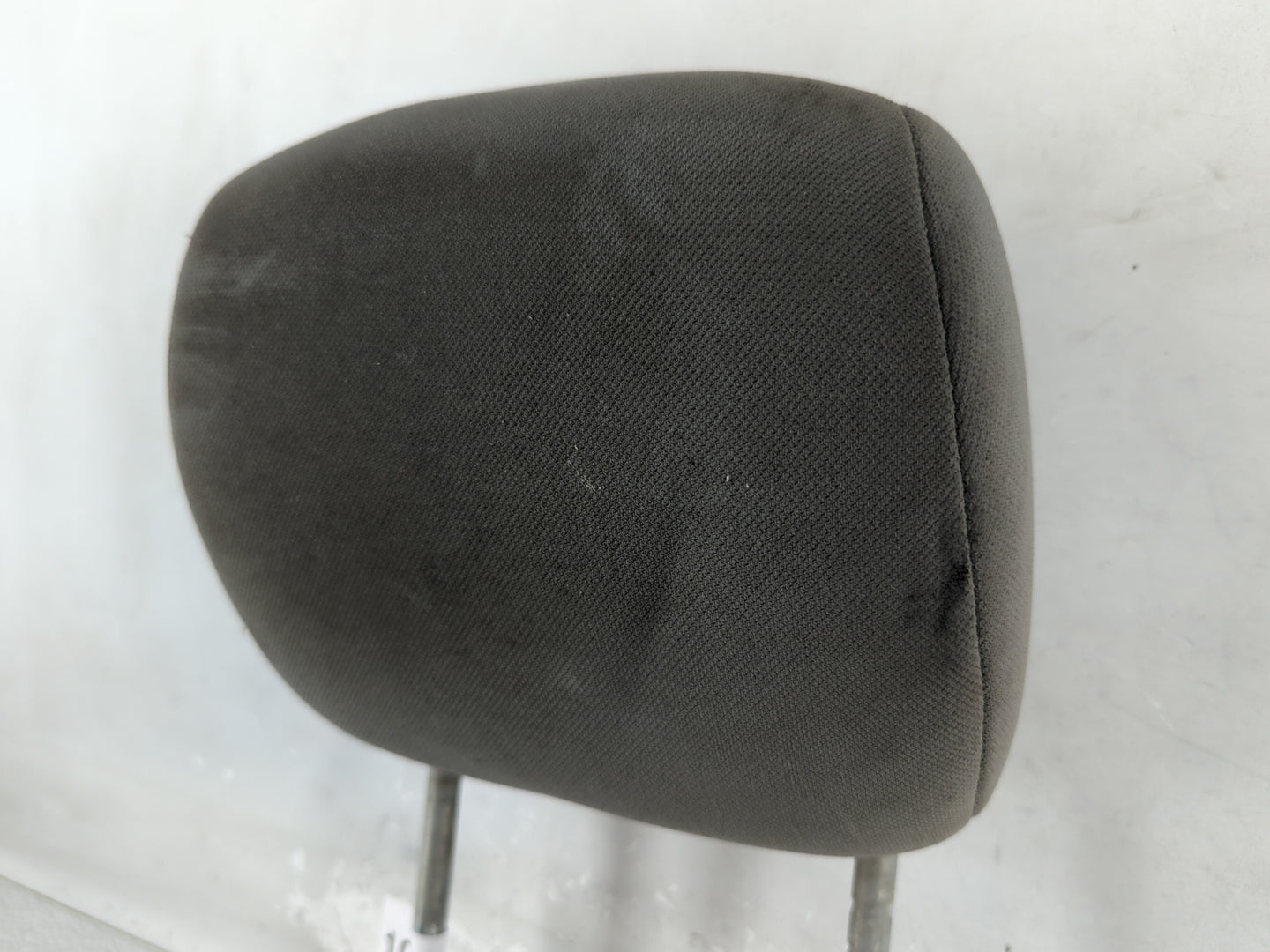 2008-2010 Chrysler Town & Country Headrest Head Rest Front Driver Passenger Seat Fits Fits 2008 2009 2010 OEM Used Auto Part