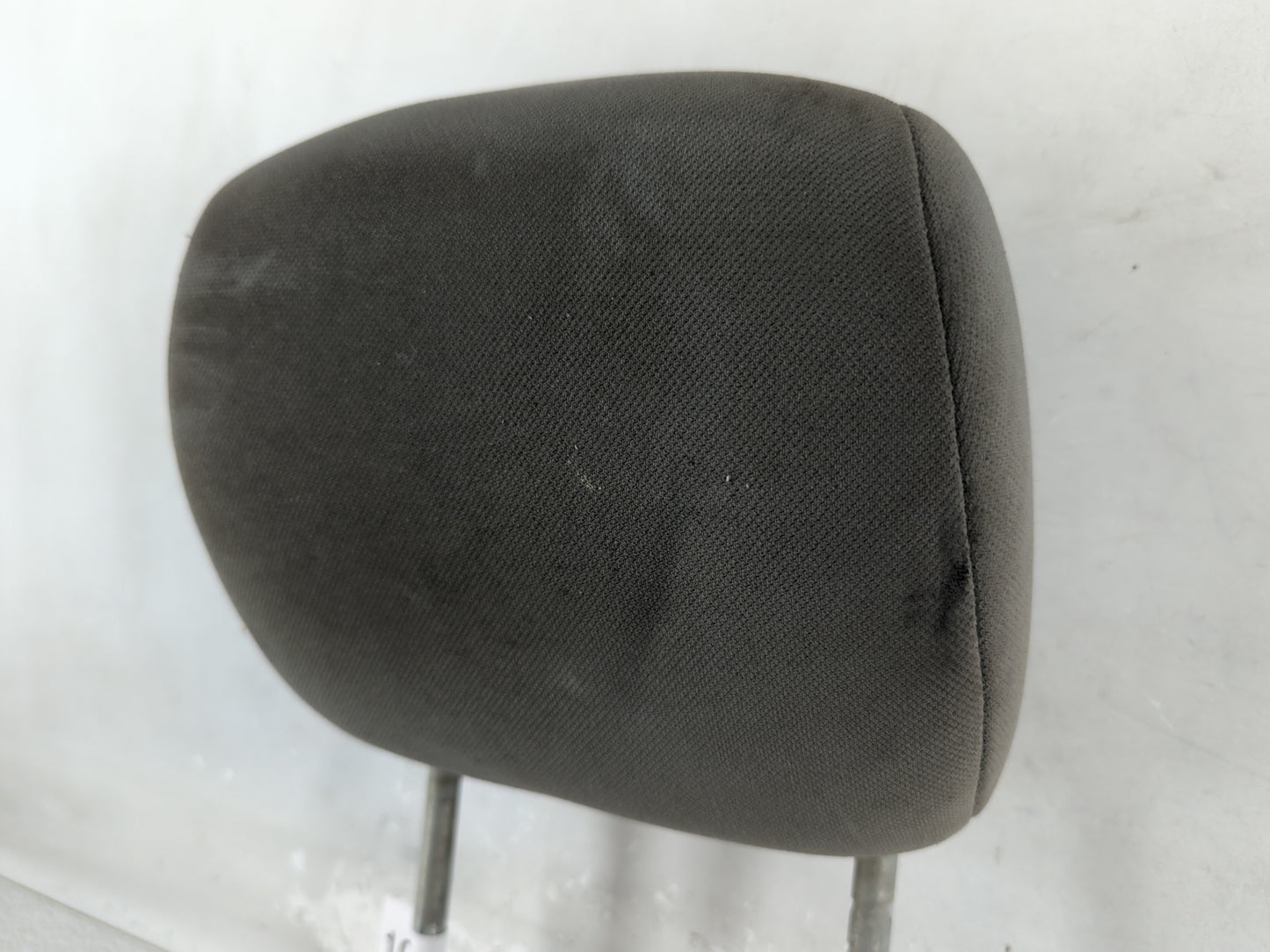 2008-2010 Chrysler Town & Country Headrest Head Rest Front Driver Passenger Seat Fits Fits 2008 2009 2010 OEM Used Auto Part