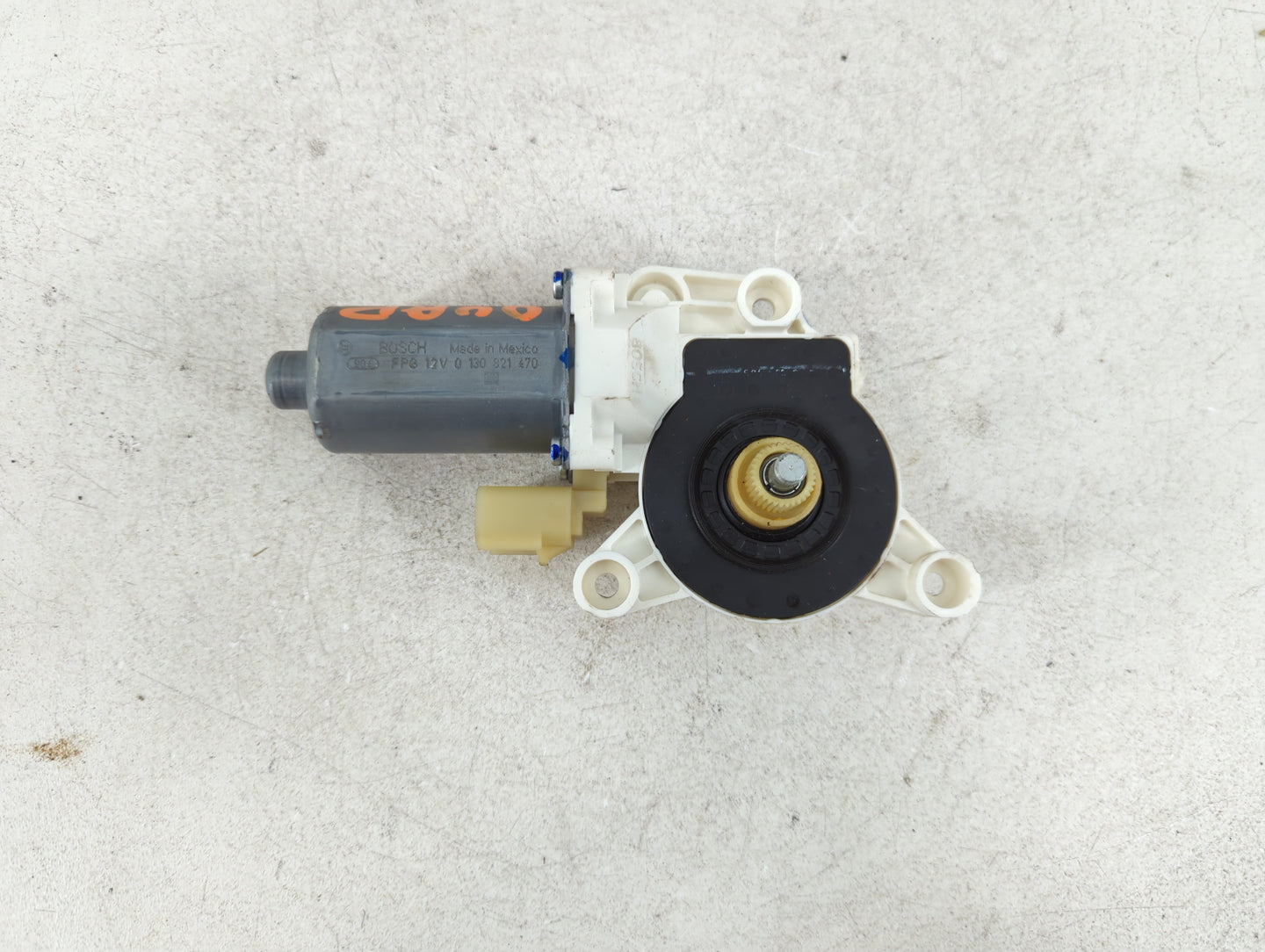 2008 Chrysler Town & Country Passenger Front Right Power Window Motor - Oemusedautoparts1.com