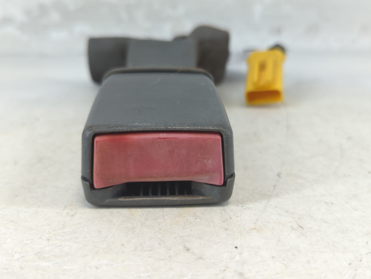 2008-2010 Chrysler Town & Country Driver Front Seat Oem 1081756 - Oemusedautoparts1.com