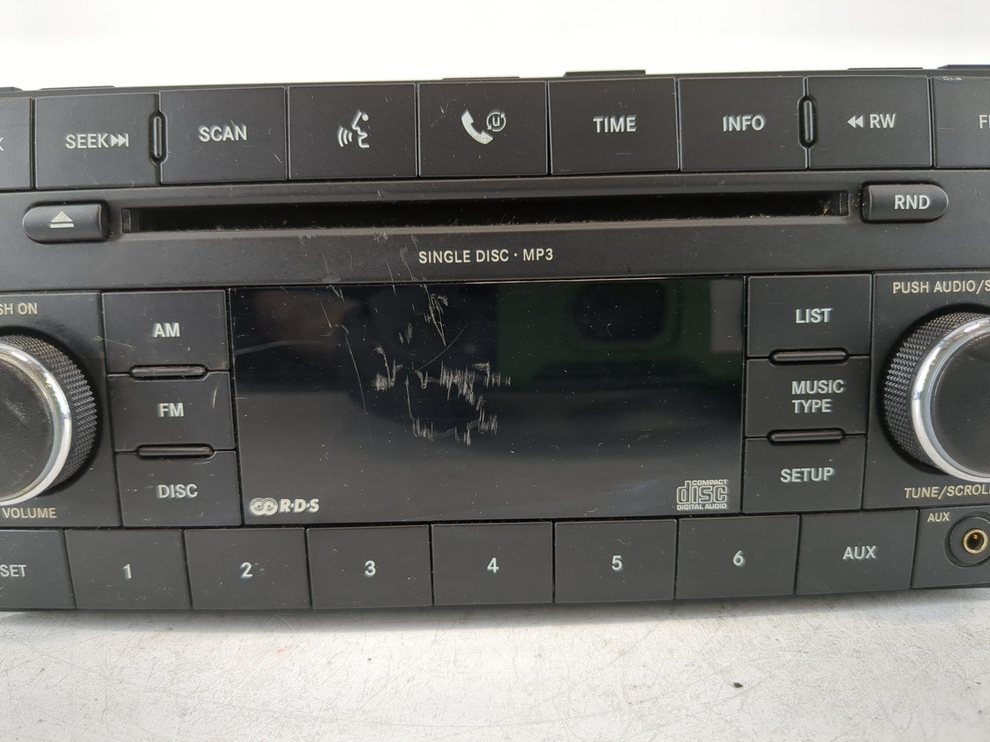 2008 Chrysler Town & Country Radio AM FM Cd Player Receiver Replacement P/N:P05064411AF Fits OEM Used Auto Parts - Oemusedau
