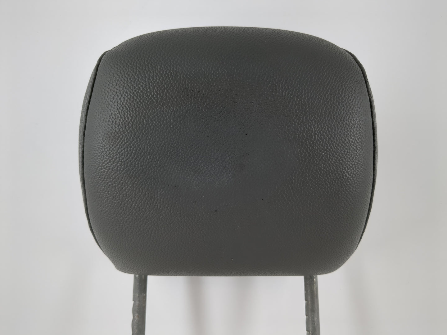 2008-2010 Chrysler Town & Country Headrest Head Rest Rear Seat Fits Fits 2008 2009 2010 OEM Used Auto Parts - Oemusedautopar