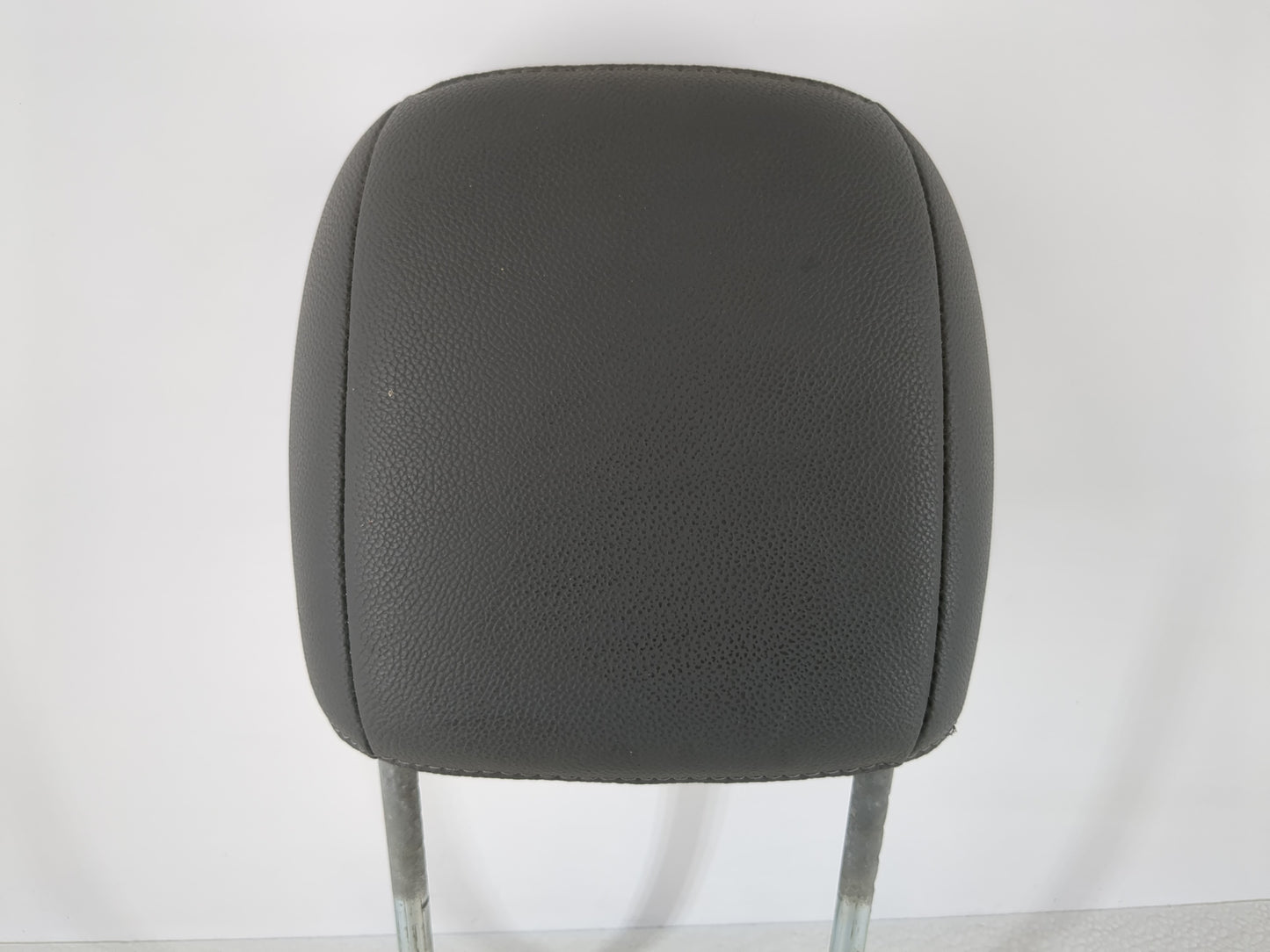 2008-2010 Chrysler Town & Country Headrest Head Rest Rear Seat Fits Fits 2008 2009 2010 OEM Used Auto Parts - Oemusedautopar