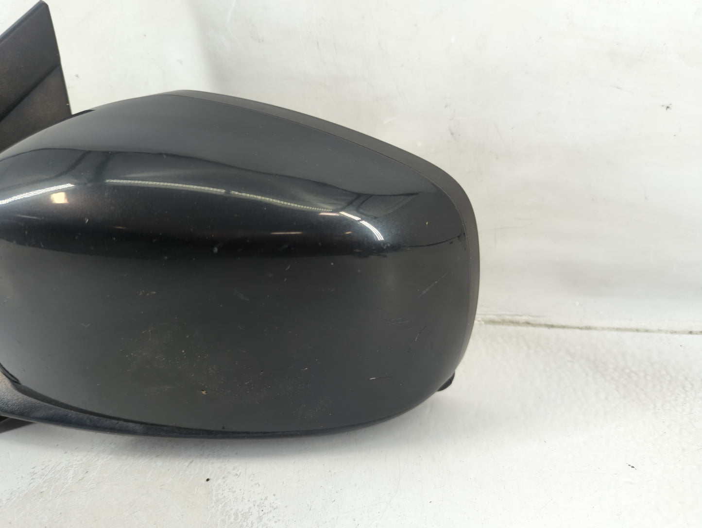 2008-2010 Chrysler Town & Country Driver Side View Mirror - Left Door Mirror OEM Used - Oemusedautoparts1.com