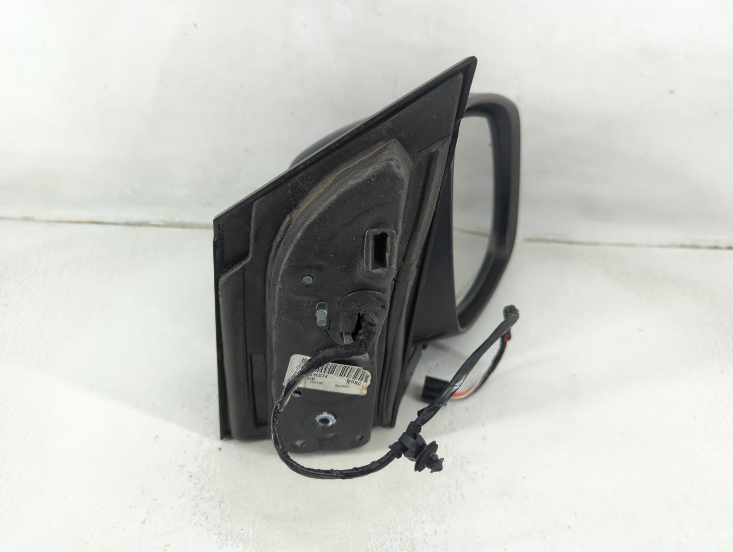 2008-2010 Chrysler Town & Country Passenger Side View Mirror - Right Door Mirror OEM Used - Oemusedautoparts1.com