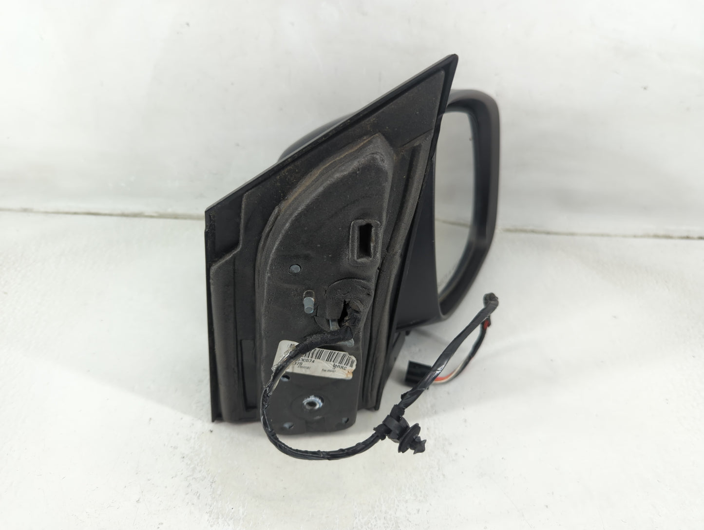 2008-2010 Chrysler Town & Country Passenger Side View Mirror - Right Door Mirror OEM Used - Oemusedautoparts1.com