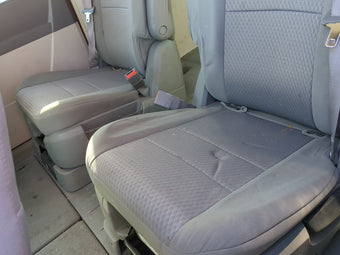compare product 2008 Chrysler Town & Country Rear Seat Oem 1242753