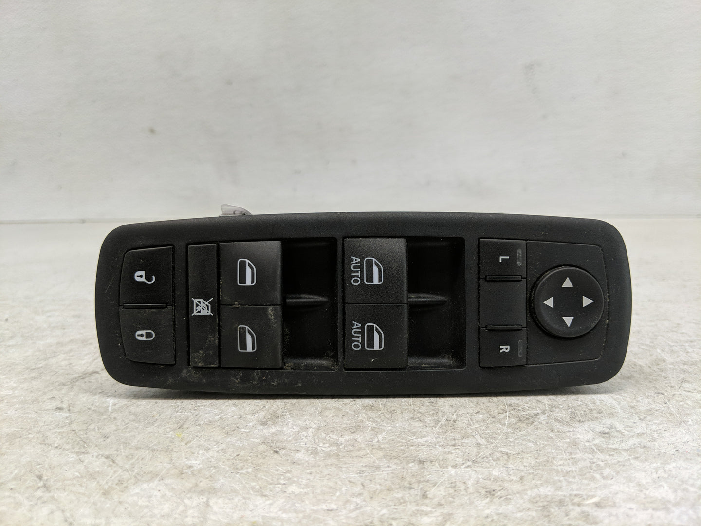 2008-2011 Chrysler Town & Country Master Power Window Switch Replacement Driver Side Left P/N:68039999AC Fits OEM Used Auto 