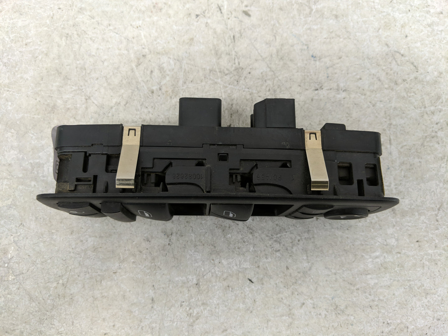 2008-2010 Chrysler Town & Country Master Power Window Switch Replacement Driver Side Left P/N:04602 535AF Fits Fits 2008 200