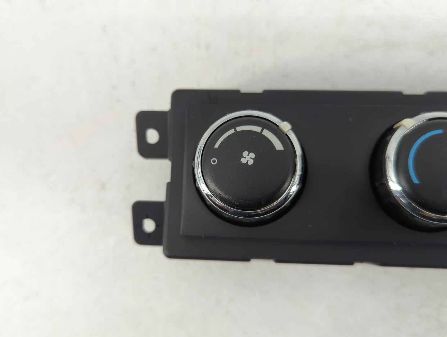 2008-2010 Chrysler Town & Country Climate Control Module Temperature AC/Heater Replacement P/N:55111810AD Fits OEM Used Auto