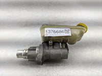 2008-2011 Chrysler Town & Country Brake Master Cylinder 1376686 - Oemusedautoparts1.com