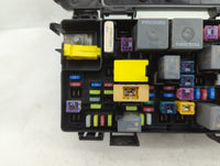 2008 Chrysler Town & Country Fusebox Fuse Box Relay Module R62337-001 - Oemusedautoparts1.com