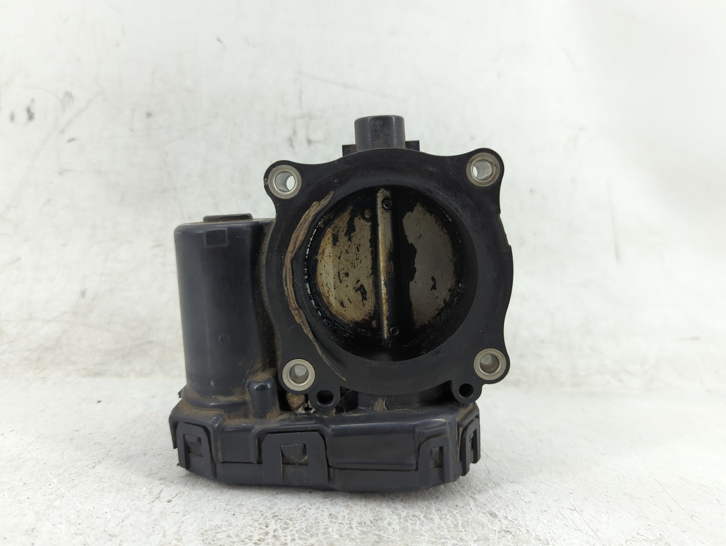 2008-2010 Chrysler Town & Country Throttle Body P/N:04593858AA Fits Fits 2008 2009 2010 2011 OEM Used Auto Parts - Oemusedau