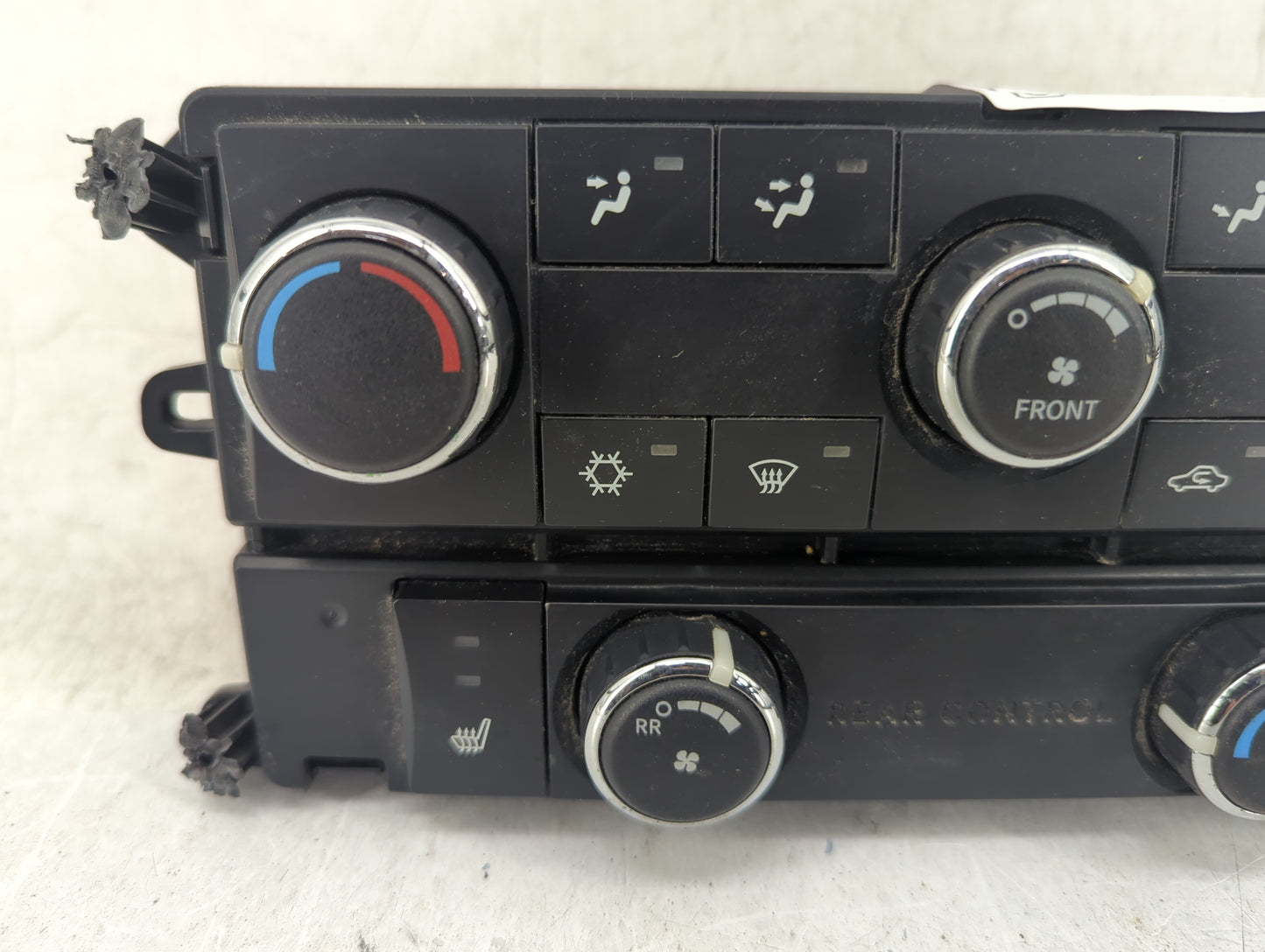 2008-2010 Chrysler Town & Country Climate Control Module Temperature AC/Heater Replacement P/N:P55111804AG Fits OEM Used Aut