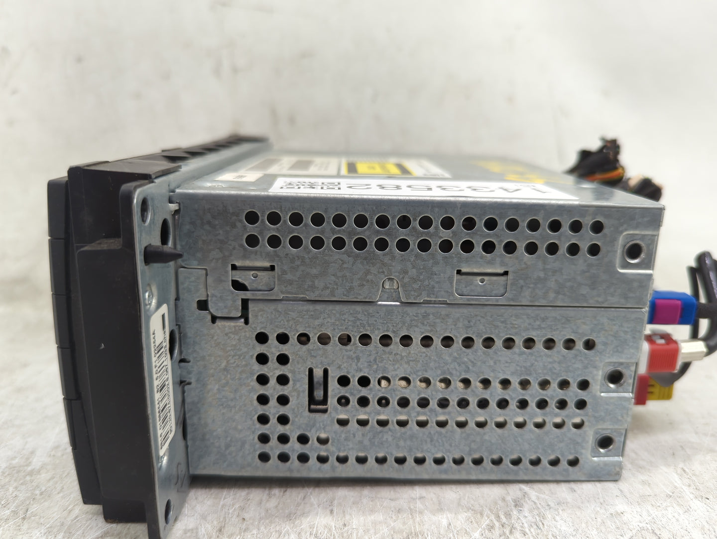 2008-2009 Chrysler Town & Country Radio AM FM Cd Player Receiver Replacement P/N:P05064400AJ T00BE072850057 Fits Fits 2008 2