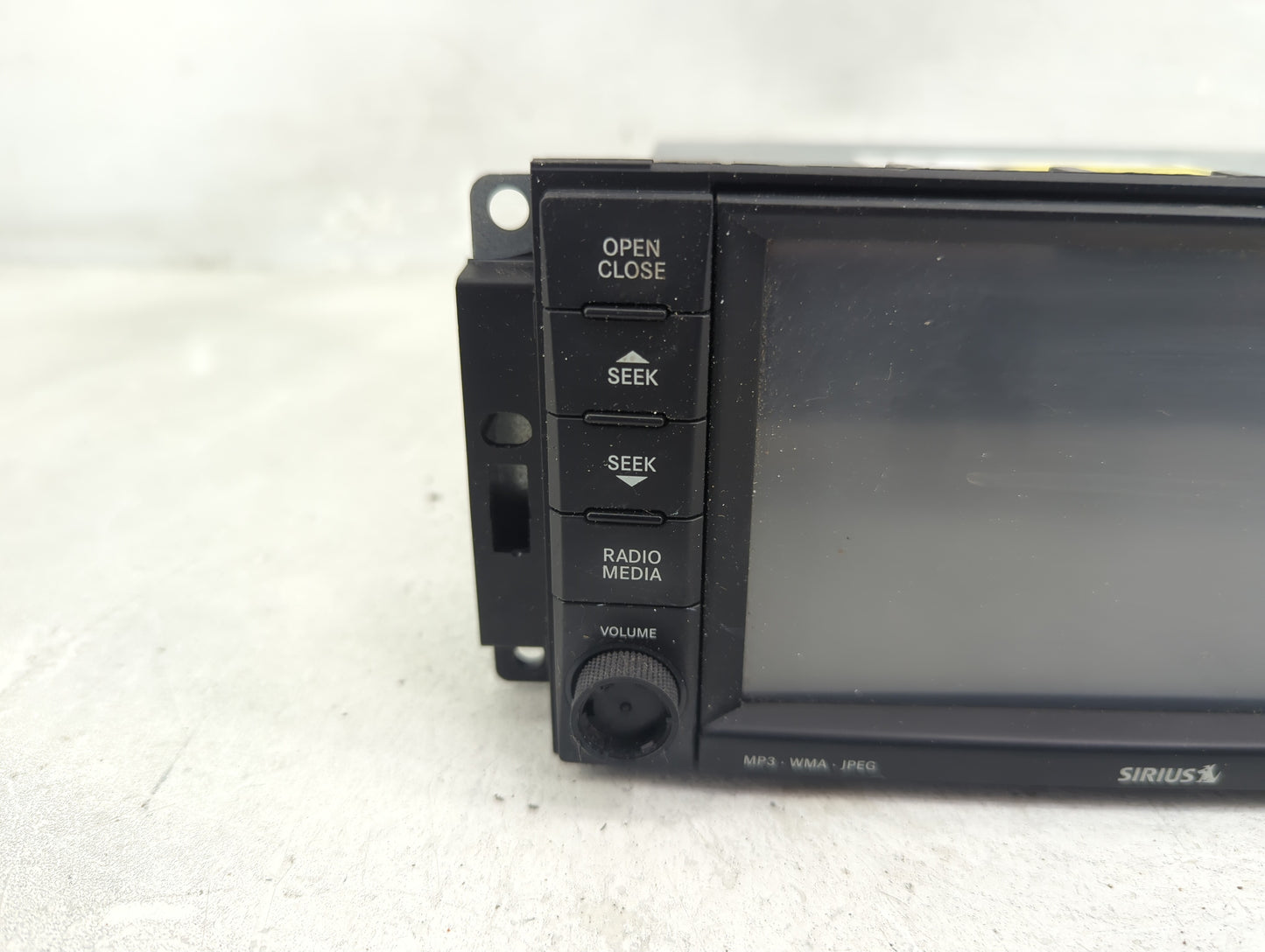 2008-2009 Chrysler Town & Country Radio AM FM Cd Player Receiver Replacement P/N:P05064400AJ Fits Fits 2008 2009 OEM Used Au