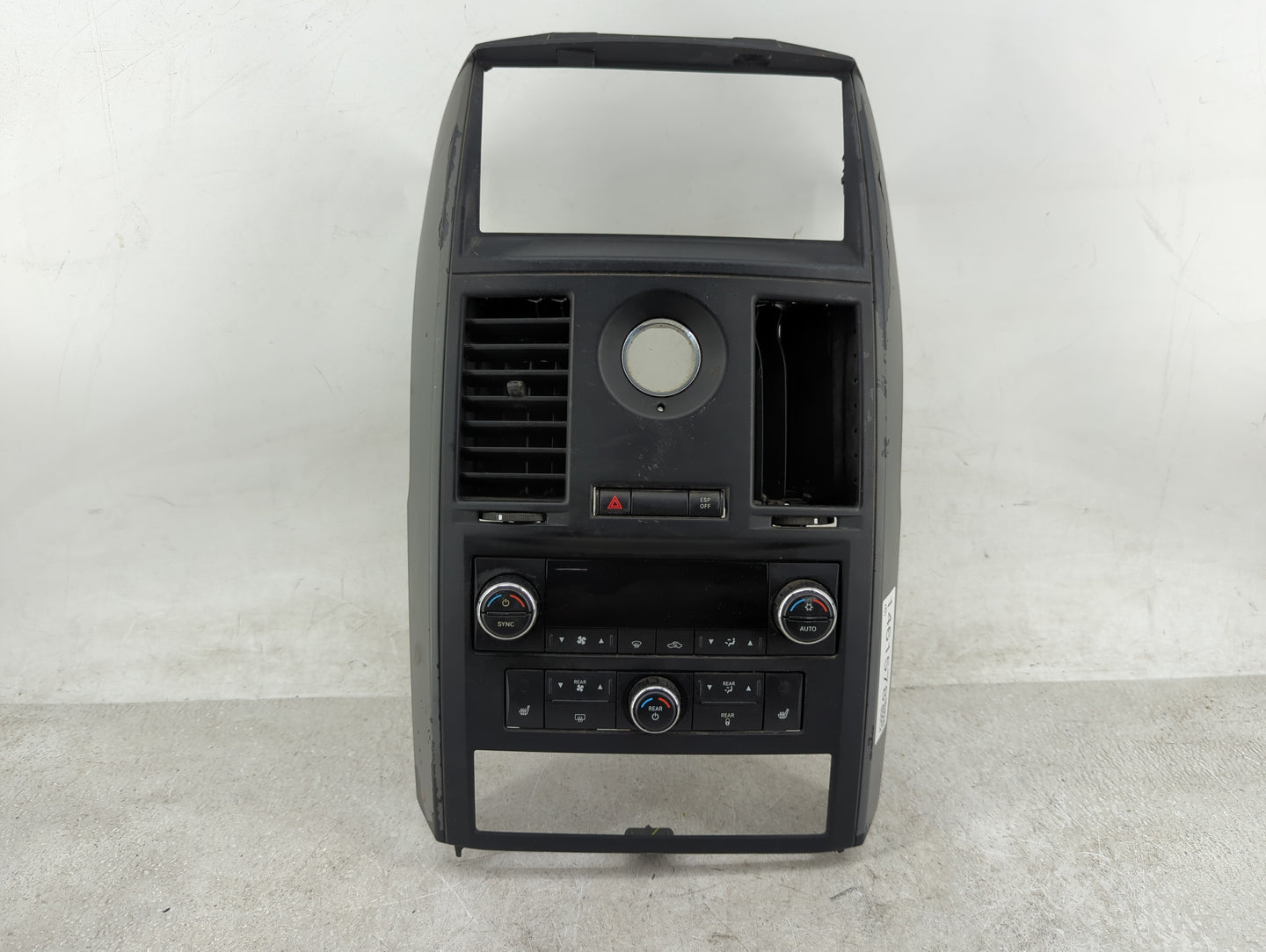 2008-2010 Chrysler Town & Country Climate Control Module Temperature AC/Heater Replacement P/N:P55111807AG Fits OEM Used Aut