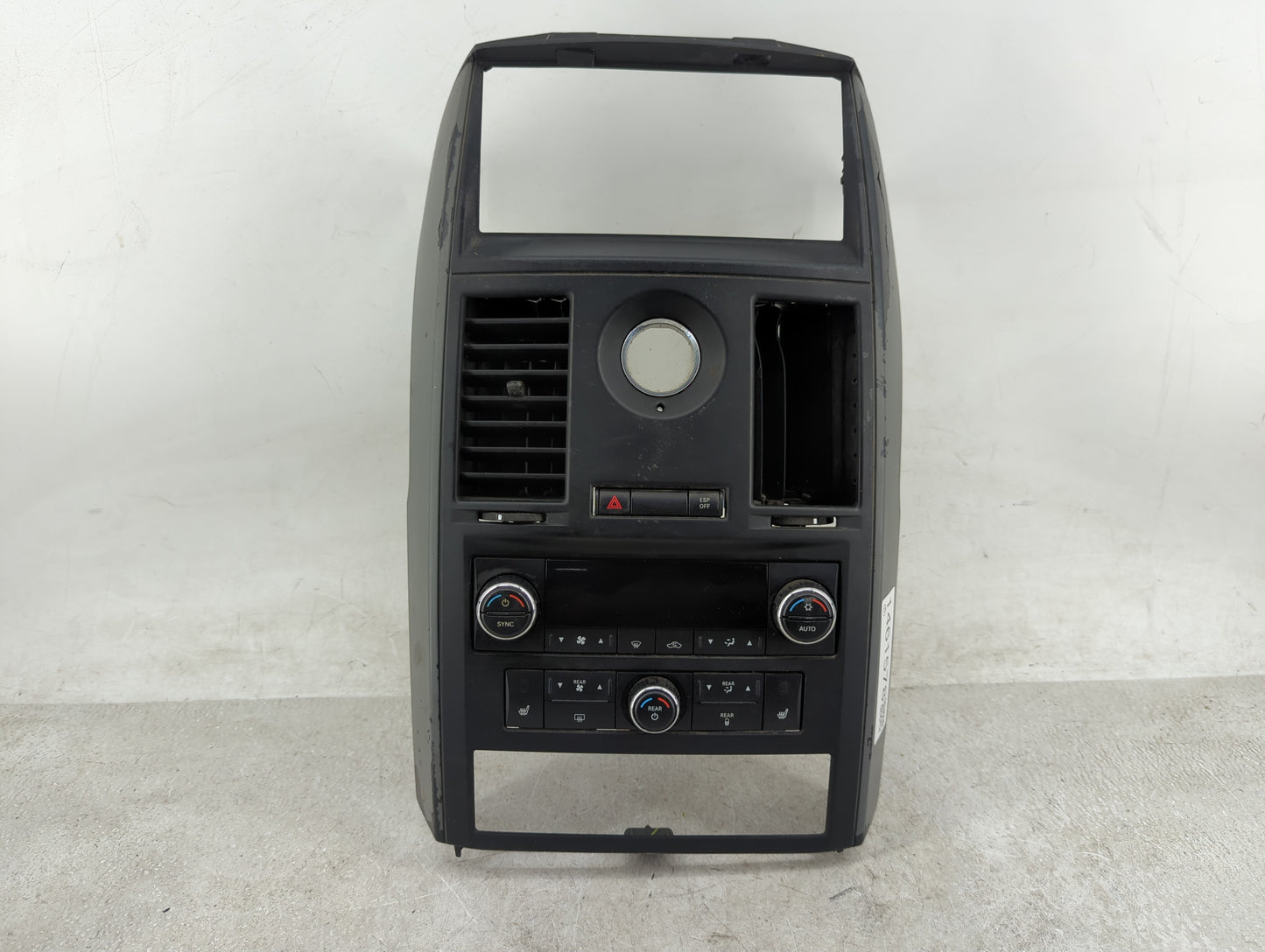 2008-2010 Chrysler Town & Country Climate Control Module Temperature AC/Heater Replacement P/N:P55111807AG Fits OEM Used Aut