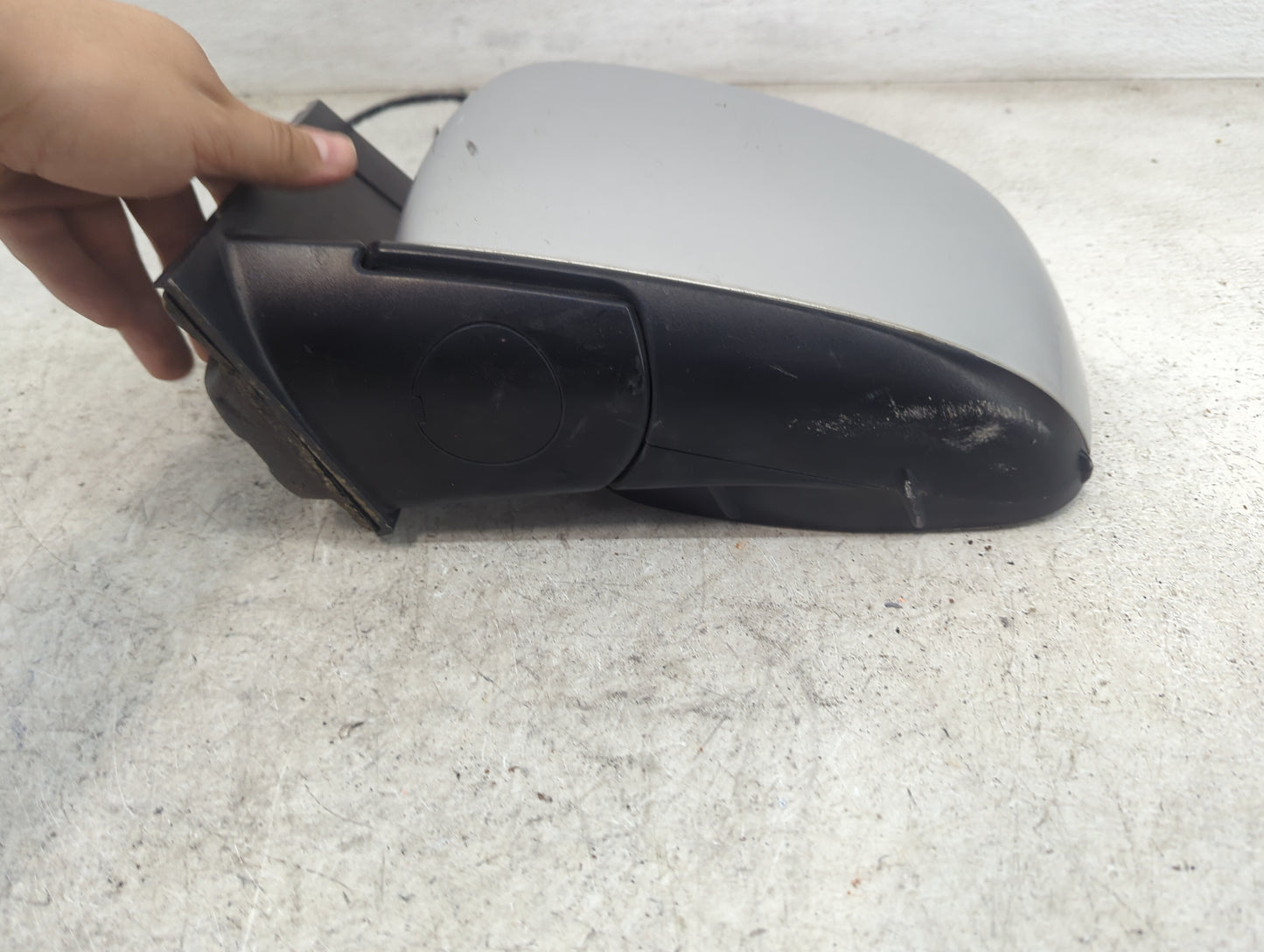 2008-2010 Chrysler Town & Country Driver Side View Mirror - Left Door Mirror OEM Used - Oemusedautoparts1.com