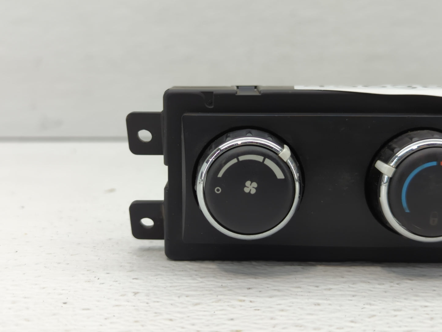 2008-2010 Chrysler Town & Country Climate Control Module Temperature AC/Heater Replacement P/N:55111950AB 5511810AD Fits OEM