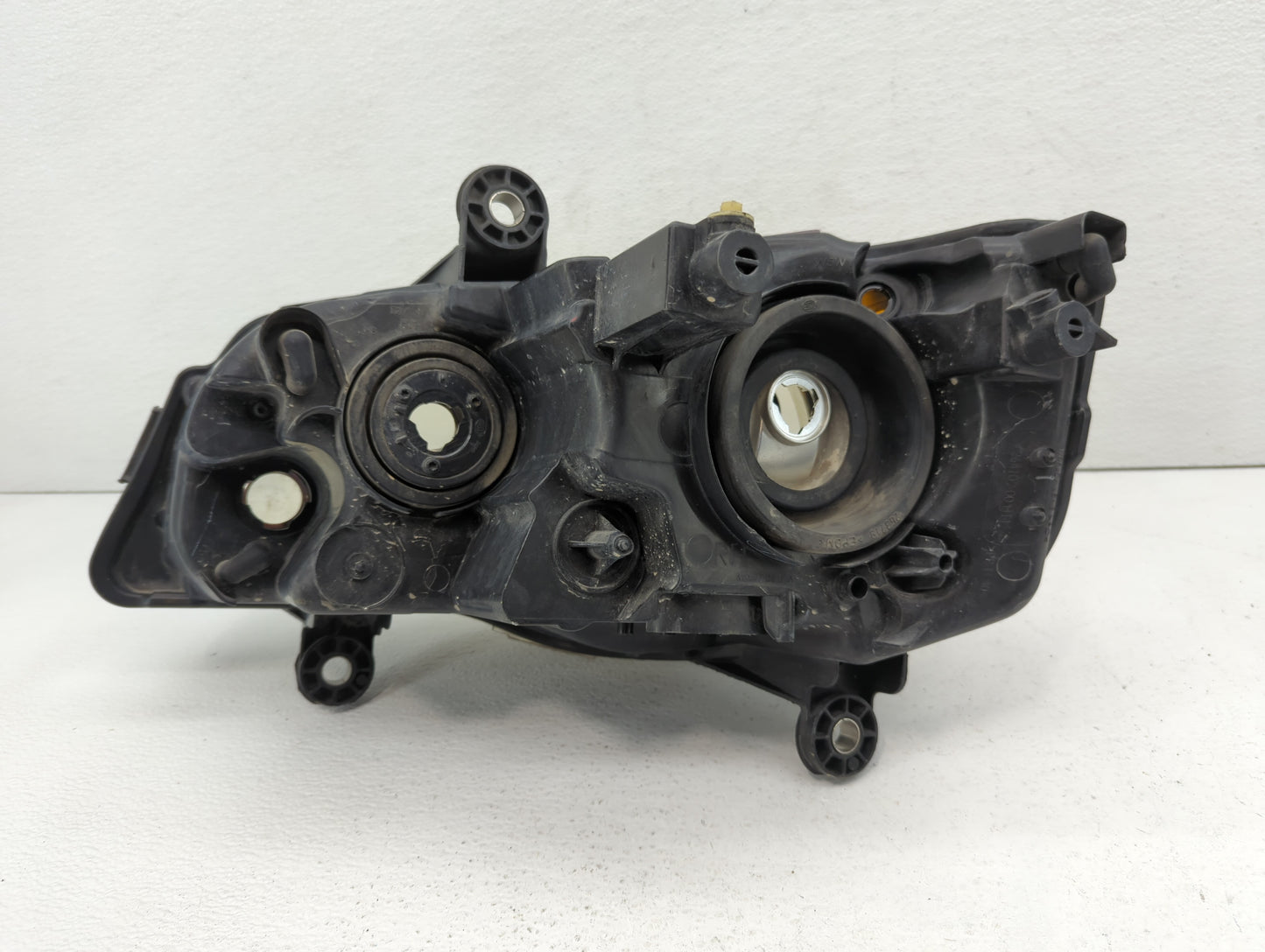 2008 Chrysler Town & Country Tail Light Assembly Passenger Right OEM P/N:264214-00 Fits OEM Used Auto Parts - Oemusedautopar