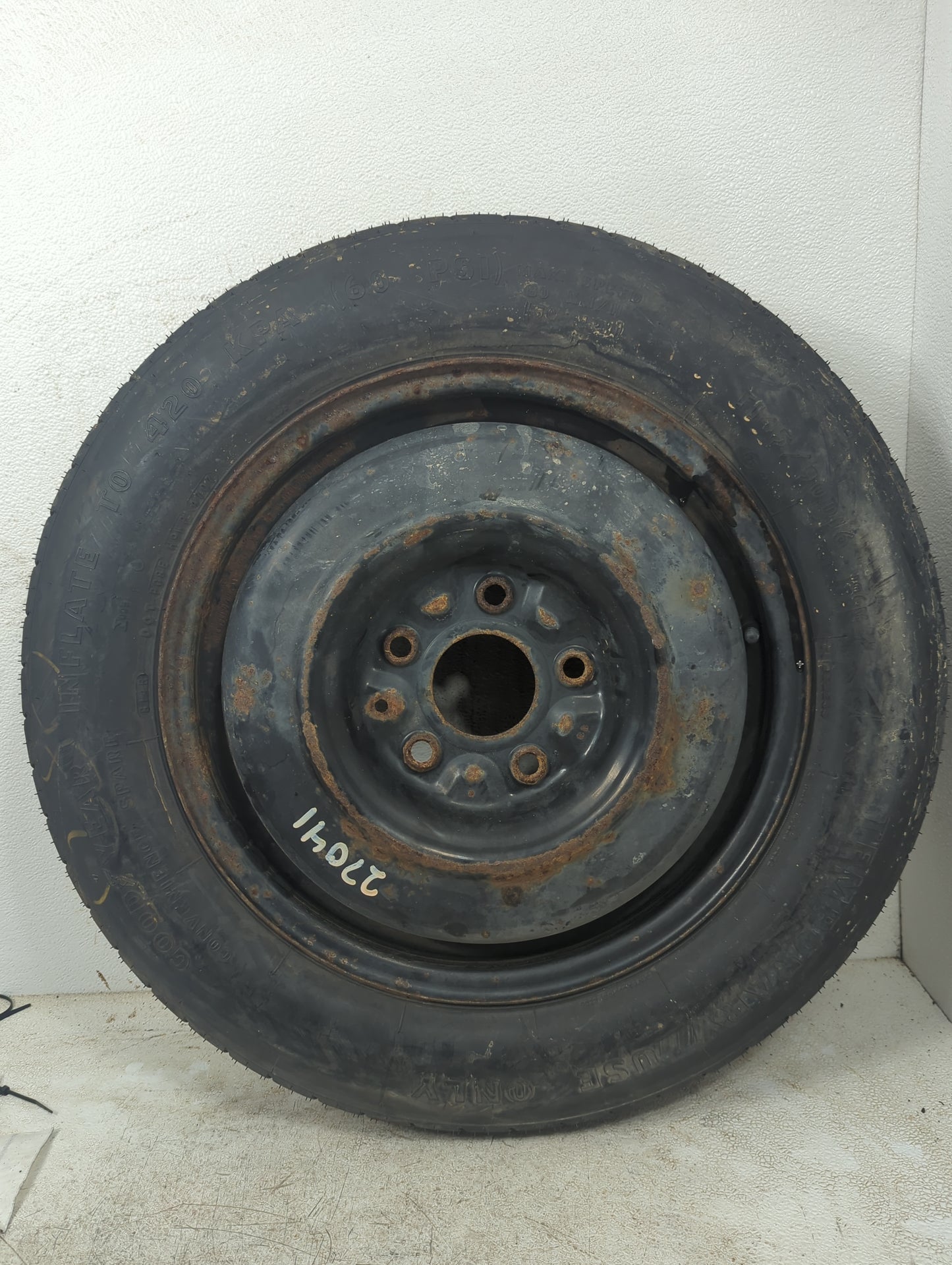 2008-2015 Chrysler Town & Country Spare Donut Tire Wheel Rim Oem - Oemusedautoparts1.com