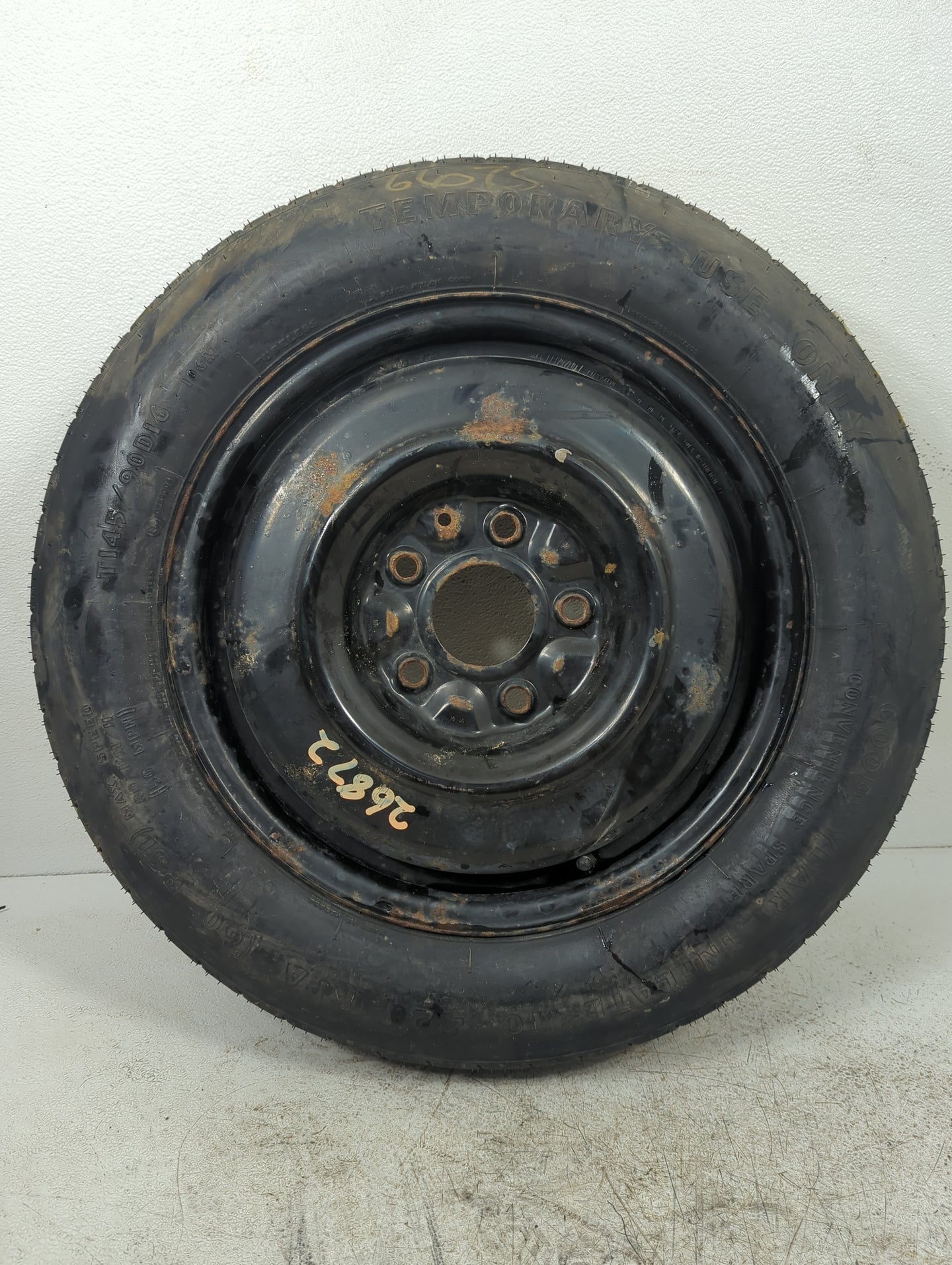 2008-2015 Chrysler Town & Country Spare Donut Tire Wheel Rim Oem 5036807 - Oemusedautoparts1.com
