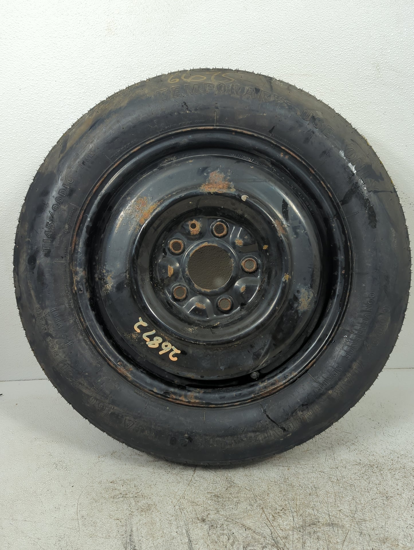 2008-2015 Chrysler Town & Country Spare Donut Tire Wheel Rim Oem 5036807 - Oemusedautoparts1.com