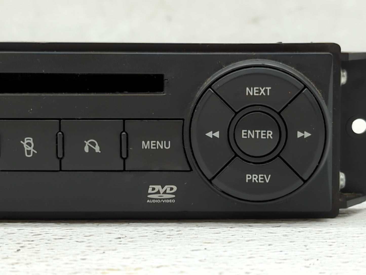 2008-2008 Chrysler Town & Country Am Fm Cd Player Radio Receiver - Oemusedautoparts1.com