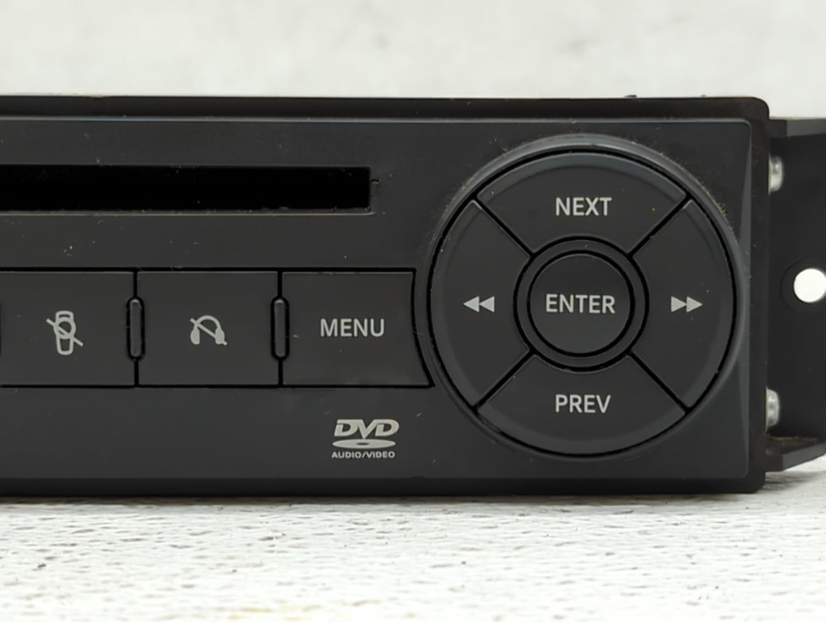 2008-2008 Chrysler Town & Country Am Fm Cd Player Radio Receiver 510912 - Oemusedautoparts1.com