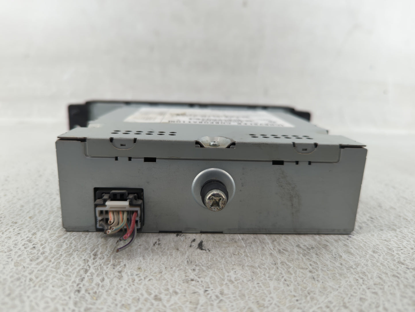 2008 Chrysler Town & Country Radio AM FM Cd Player Receiver Replacement P/N:P05064063AE Fits Fits 2009 2010 OEM Used Auto Pa