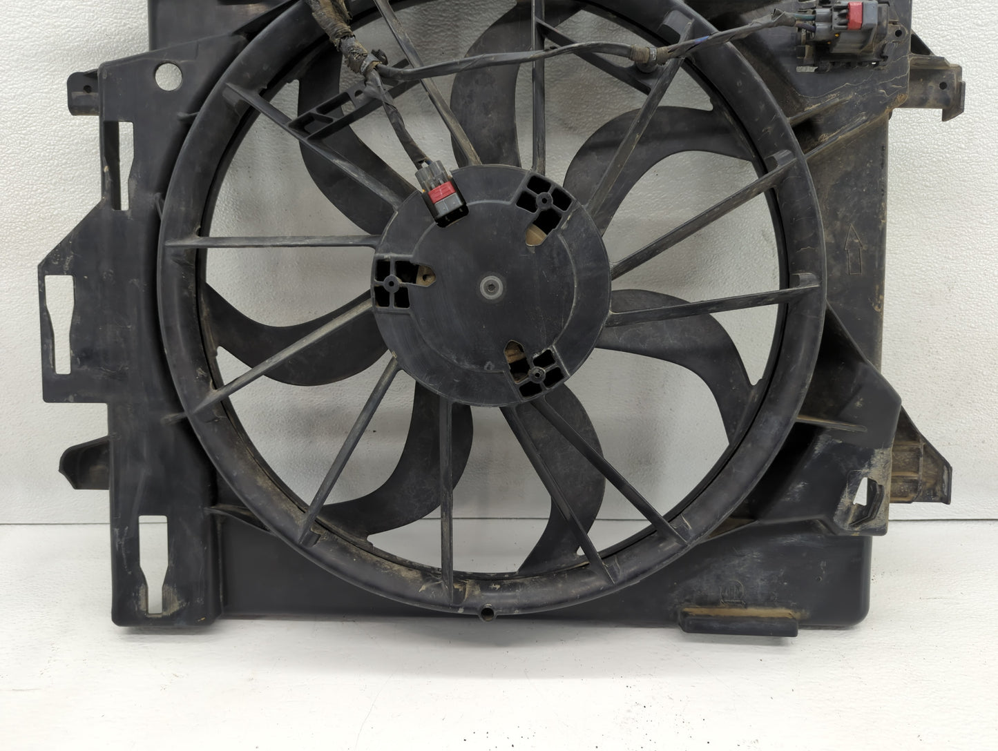 2008-2016 Chrysler Town & Country Left Radiator Fan Motor Assembly - Oemusedautoparts1.com
