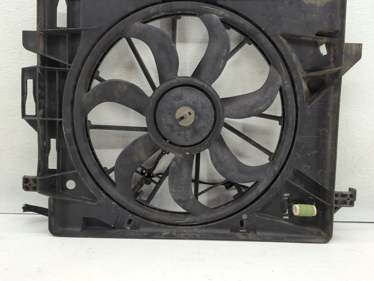 2008-2016 Chrysler Town & Country Left Radiator Fan Motor Assembly - Oemusedautoparts1.com