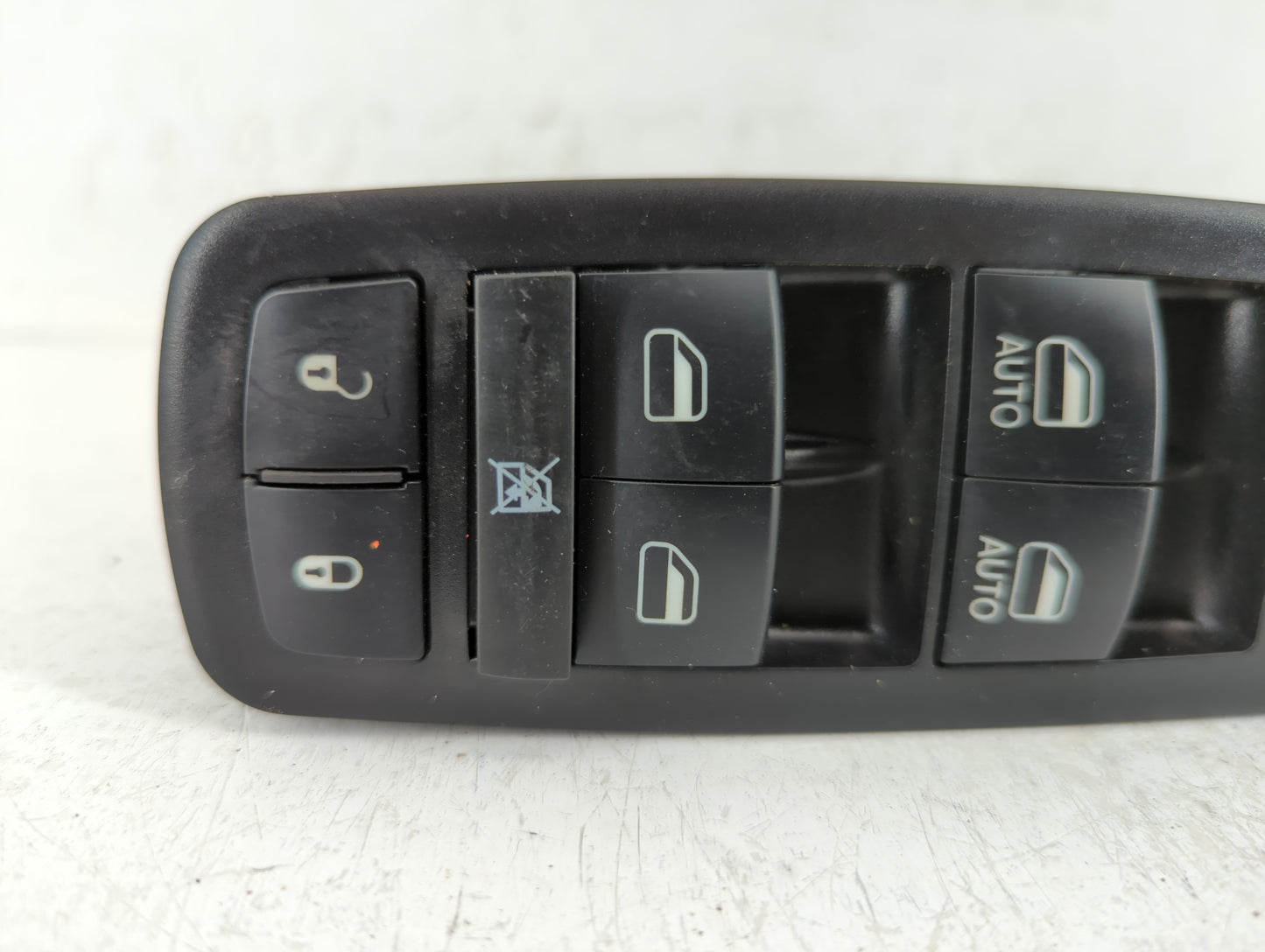 2008-2011 Chrysler Town & Country Master Power Window Switch Replacement Driver Side Left Fits Fits 2008 2009 2010 2011 OEM 