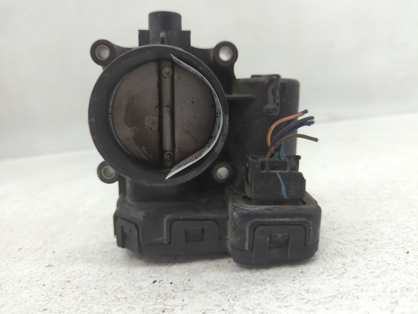 2008-2010 Chrysler Town & Country Throttle Body P/N:459-358AA Fits Fits 2008 2009 2010 2011 OEM Used Auto Parts - Oemusedaut