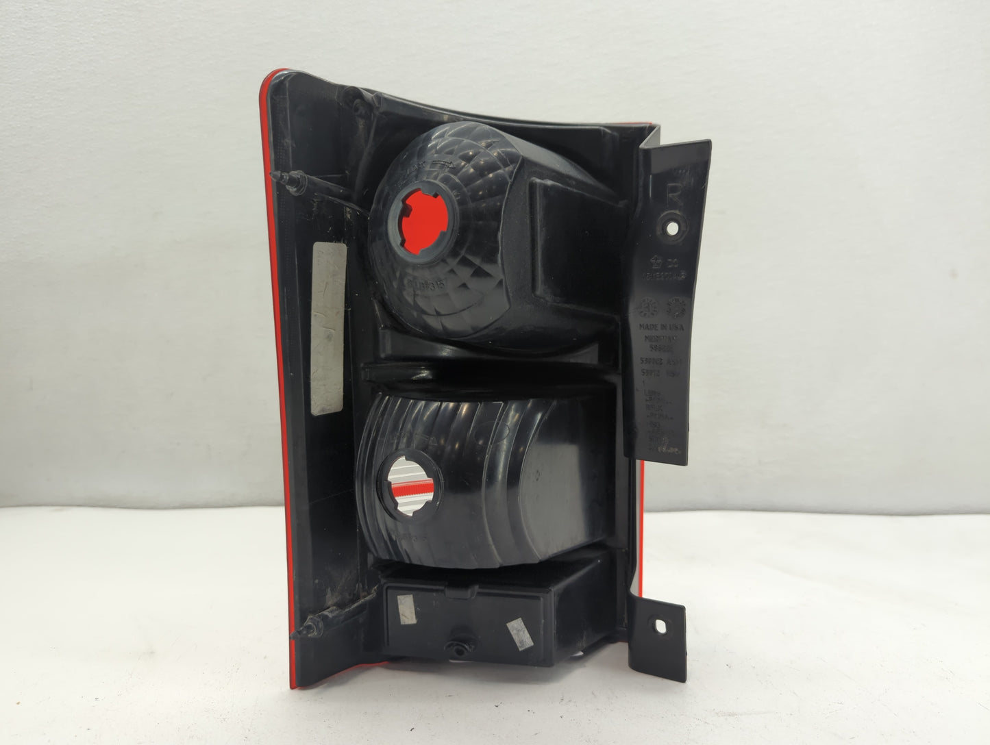 2008-2010 Chrysler Town & Country Tail Light Assembly Driver Left OEM P/N:05113200AB Fits Fits 2008 2009 2010 OEM Used Auto 