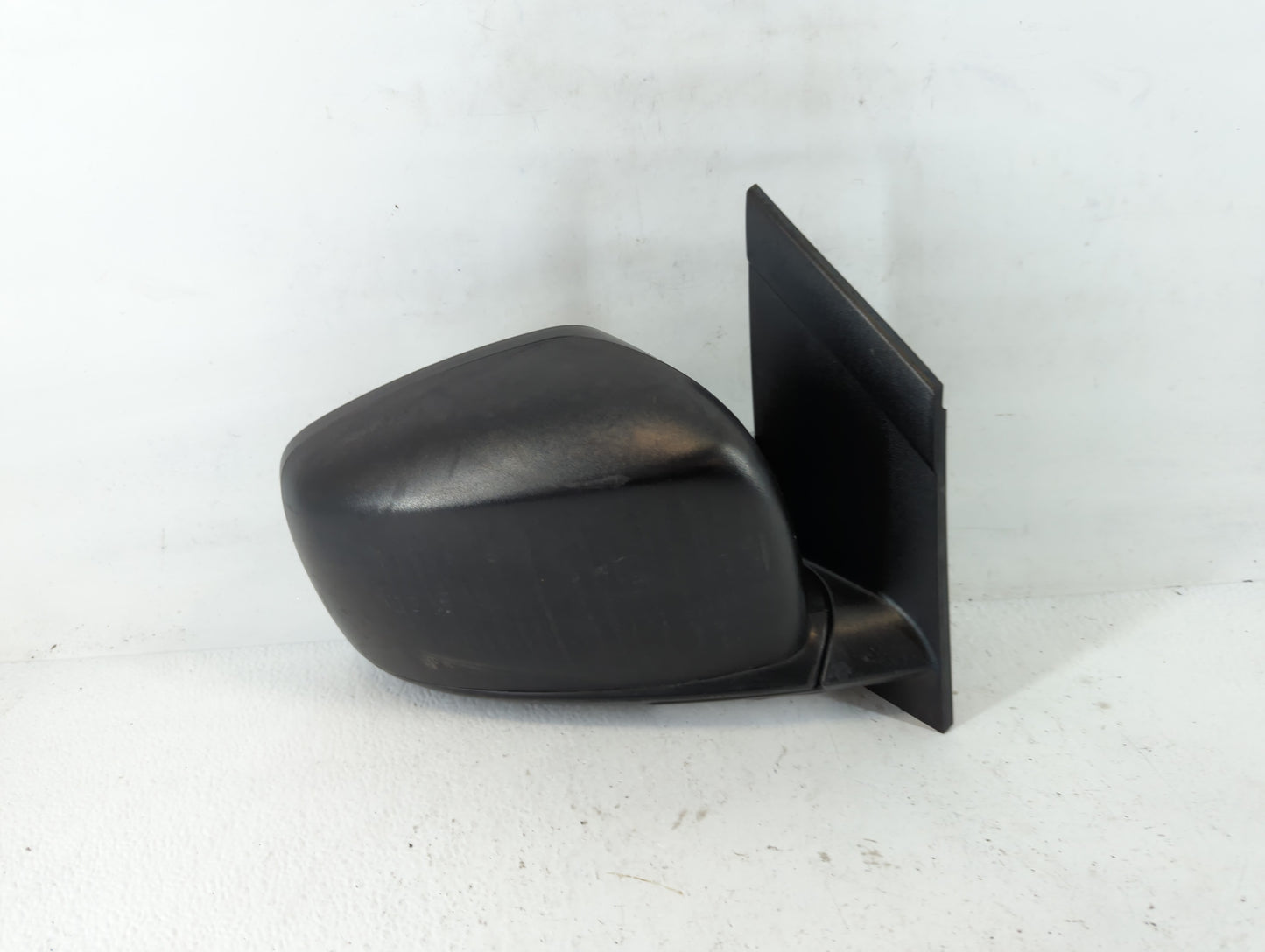 2008 Chrysler Town & Country Passenger Right Side View Manual Door Mirror - Oemusedautoparts1.com