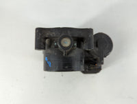 2008-2010 Chrysler Town & Country Throttle Body P/N:0 280 750 460 04593858AA Fits Fits 2008 2009 2010 2011 OEM Used Auto Par